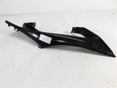 Owiewka bok boczna prawa yamaha yzf-r6 rj15 08-16 u-11 13s-2117w-00
