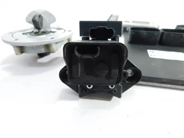 Komputer stacyjka zamek moduŁ bmw k 1200 s k40 04-08 u-11 7703008