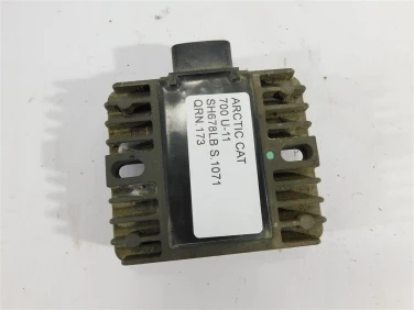 Regulator napiĘcia arctic cat 700 u-11 sh678lb