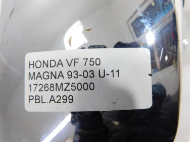 Pokrywa bok boczna lewa honda vf 750 magna 93-03 u-11 17268mz5000