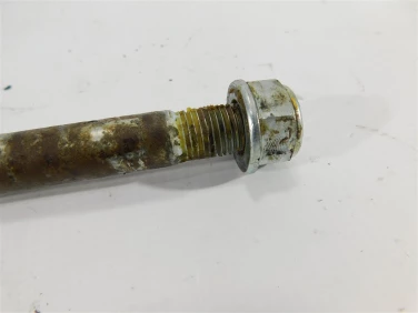 OŚ oŚka wahacza honda vf 750 magna 93-03 u-11 42301kbg000