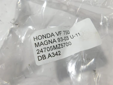 DŹwignia biegÓw stopka honda vf 750 magna 93-03 u-11 24705mz5700