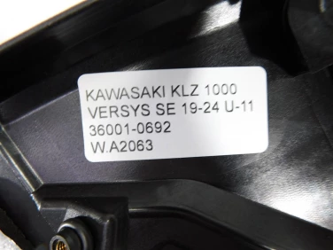 Plastik wypeŁnienie owiewka kawasaki klz 1000 versys se 19-24 u-11 36001-0692