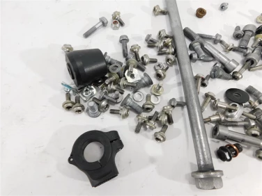 Śruby zestaw Śrub bmw g 310 r 21-25 u-11