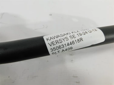 Set podnÓŻek lewy tyŁ kawasaki klz versys se 19-24 u-127 35063144618r