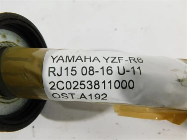 OŚ koŁa tyŁ tylna yamaha yzf-r6 rj15 08-16 u-11 2c0253811000
