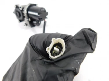 Czujnik yamaha yzf-r6 rj15 08-16 u-11 13s858700100