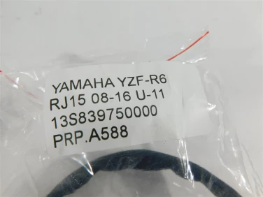 PrzeŁĄcznik prawy przÓd yamaha yzf-r6 rj15 08-16 u-11 13s839750000