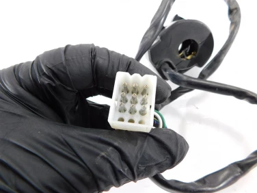 PrzeŁĄcznik lewy przÓd ktm lc8 950 adventure 03-06 u-11 60011070000