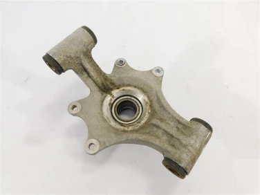 Zwrotnica prawa arctic cat 700 h1 u-11 0504-372