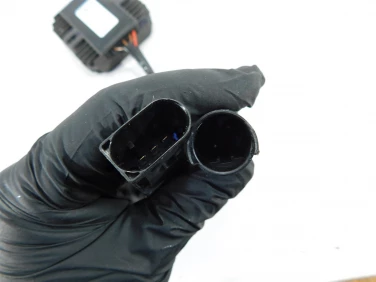 Regulator napiĘcia bmw g 310 r 21-25 u-11 7924676-01