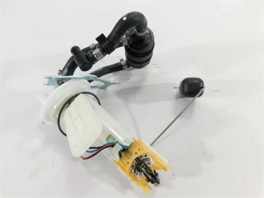 Pompa paliwa zbiornik bmw g 310 r 21-25 u-11 nb140120