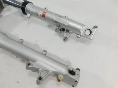 Kufer kufry tyŁ honda cbr 600 rr 03-04 u-11 51400mee003 51500mee003