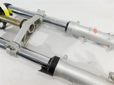 Kufer kufry tyŁ honda cbr 600 rr 03-04 u-11 51400mee003 51500mee003