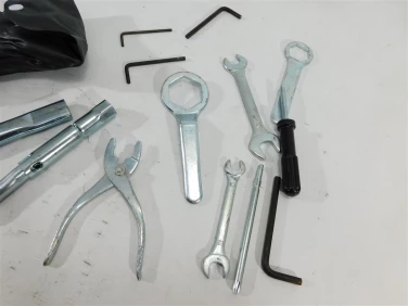 Zestaw kluczy motocyklowych suzuki gsx-r 750 08-10 u-11 0980021089