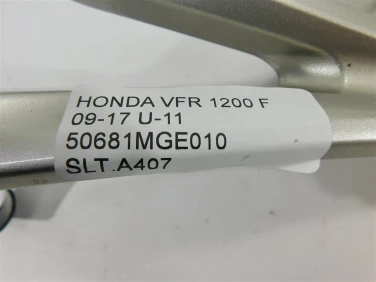 Set podnÓŻek lewy tyŁ honda vfr 1200 f 09-17 u-11 50681mge010