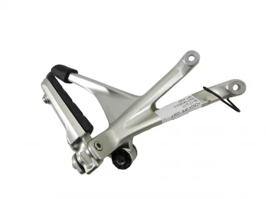 SET PODNÓŻEK PRAWY TYŁ HONDA VFR 1200 F 09-17 U-11 50671MGE010