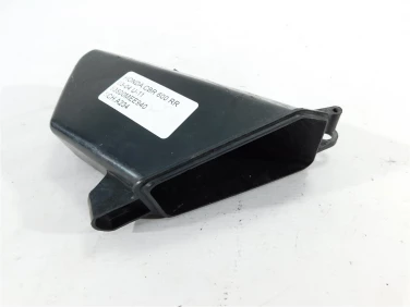 Schowek plastik honda cbr 600 rr 03-04 u-11 83500mee940