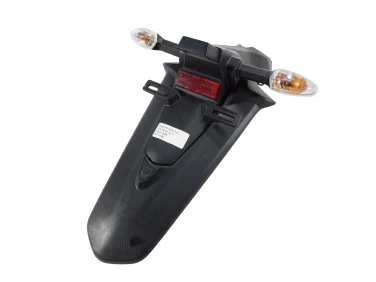 MOCOWANIE TABLICY BŁOTNIK SUZUKI GSX-R/S 125 18-21 U-11 63311-23K