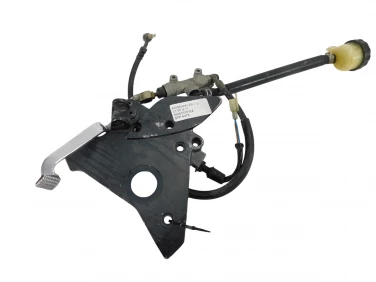 SET PODNÓŻEK PRAWY PRZÓD KAWASAKI ZR-7 S 01-05 U-11 350631051EZ