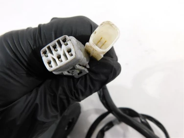 PrzeŁĄcznik prawy przÓd kawasaki klz 1000 versys se 19-24 u-11 460910581