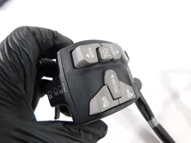 PrzeŁĄcznik lewy przÓd kawasaki klz 1000 versys se 19-24 u-11 460910532