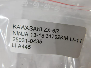 Licznik prĘdkoŚciomierz kawasaki zx-6r ninja 13-18 31792km u-11 25031-0435