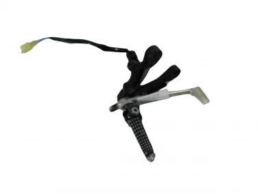 SET PODNÓŻEK LEWY PRZÓD KAWASAKI ZX-6R NINJA 13-18 U-11 35063016018R