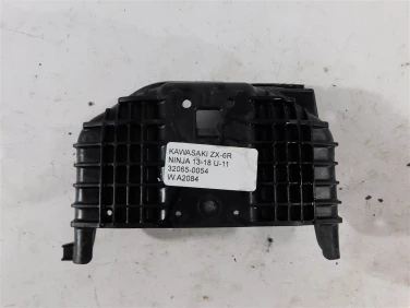 Plastik wypeŁnienie owiewka kawasaki zx-6r ninja 13-18 u-11 32065-0054