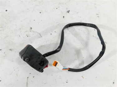 PrzeŁĄcznik prawy przÓd ducati monster 937 21-25 u-11 65010271c