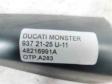 Ogon owiewka tyŁ prawy ducati monster 937 21-25 u-11 48216991a