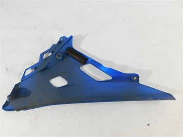 PŁug plastik owiewka suzuki gsx-r 125 18-25 u-11 94433-23ko
