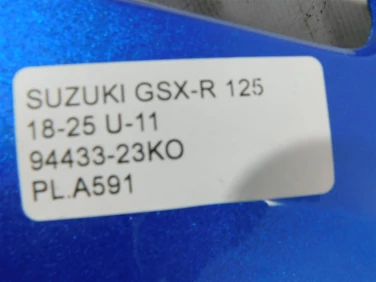 PŁug plastik owiewka suzuki gsx-r 125 18-25 u-11 94433-23ko