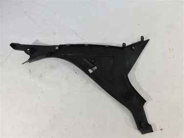 Pokrywa bok boczna prawa suzuki gsx-r 125 18-25 u-11 47111-23ko