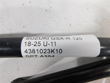 Set podnÓŻek prawy tyŁ suzuki gsx-r 125 18-25 u-11 4381023k10