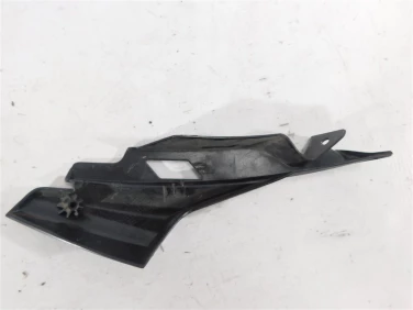 Plastik wypeŁnienie owiewka suzuki gsx-r 125 18-25 u-11 94451-23k0