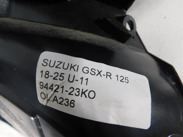 OsŁona licznik przÓd plastik suzuki gsx-r 125 18-25 u-11 94421-23ko