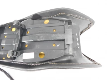 Siedzenie kanapa fotel bmw k 1200 gt k41 01-05 podgrzewane u-11 2307793