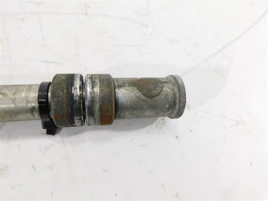 OŚ koŁa przÓd przednia cf moto clx 700 cl-x 21-22 u-11 a000-070001