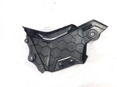 Pokrywa bok boczna prawa cf moto clx 700 cl-x 21-22 u-11 6gu#-040012-6001