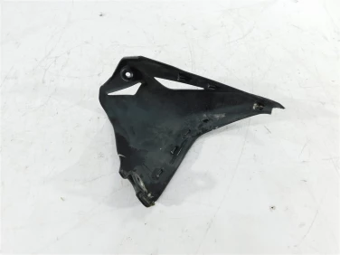 PŁug plastik owiewka ducati monster 937 21-25 u-11 4801c371a