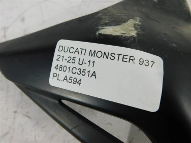 PŁug plastik owiewka ducati monster 937 21-25 u-11 4801c351a