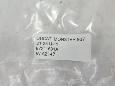 Plastik wypeŁnienie owiewka ducati monster 937 21-25 u-11 87211691a