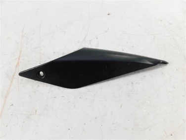 Ogon owiewka tyŁ lewy ducati monster 937 21-25 u-11 48216981a