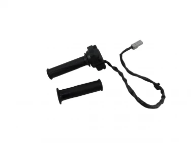 MANETKA ROLGAZ PRZÓD DUCATI MONSTER 937 21-25 U-11 66020094B