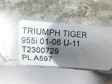 PŁug plastik owiewka triumph tiger 955i 01-06 u-11 t2300729