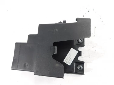 Plastik wypeŁnienie owiewka triumph tiger 955i 01-06 u-11 t2500084