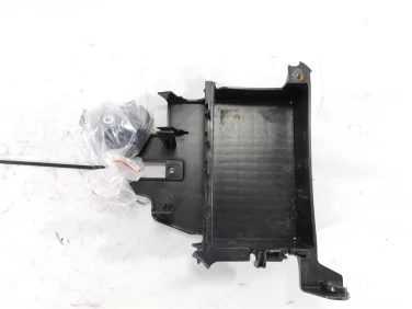 Plastik wypeŁnienie owiewka ktm 890 duke 21-23 u-12 63611054000