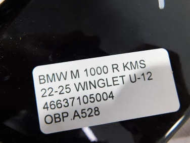 Owiewka bok boczna prawa bmw m 1000 r kms 22-25 winglet u-12 46637105004