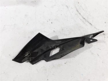 Plastik wypeŁnienie owiewka suzuki gsx-r 125 18-21 u-11 94461-23k0
